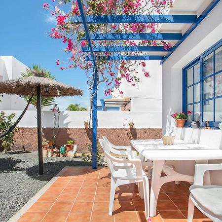 Villa Casa Rosa à Yaiza  Extérieur photo