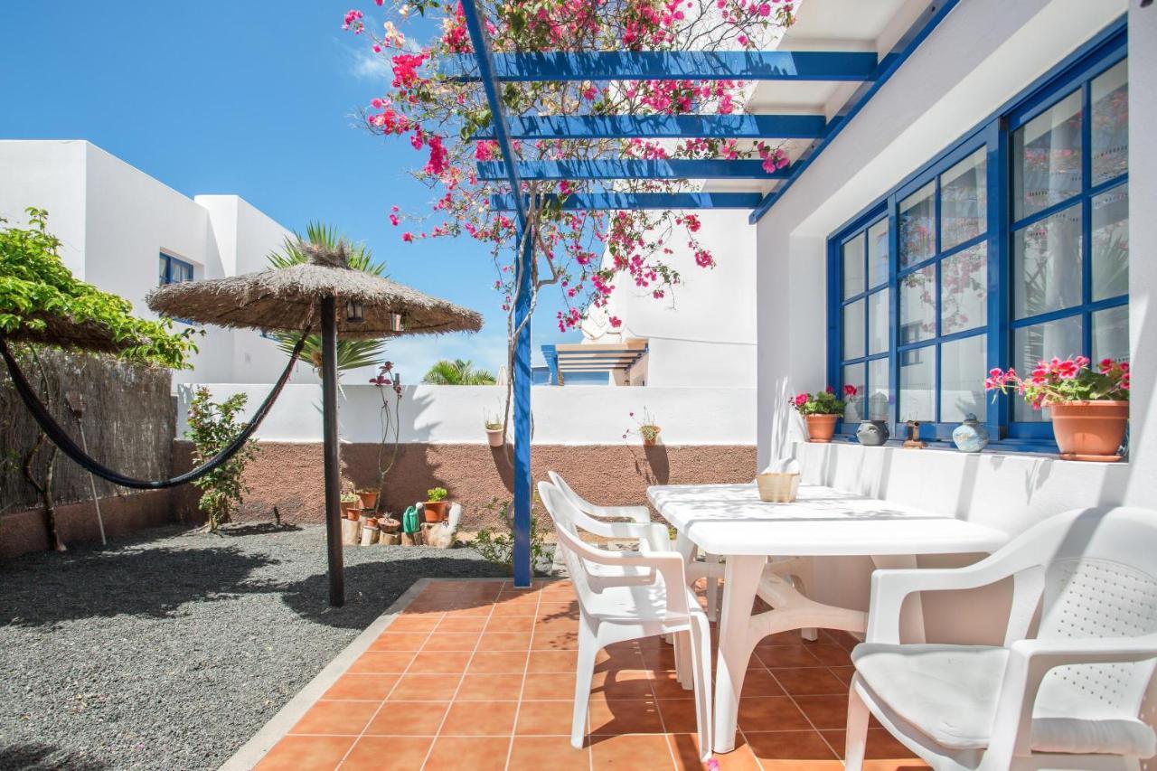 Villa Casa Rosa à Yaiza  Extérieur photo