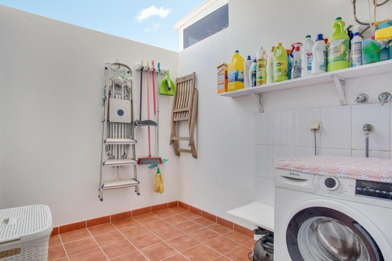 Villa Casa Rosa à Yaiza  Extérieur photo
